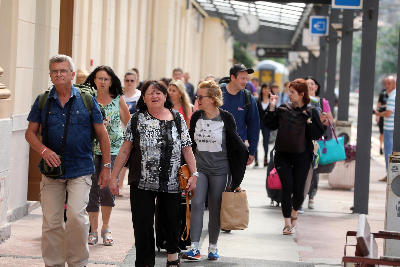 Regiojetov vlak sa turistima iz Češke stigao na riječki kolodvor