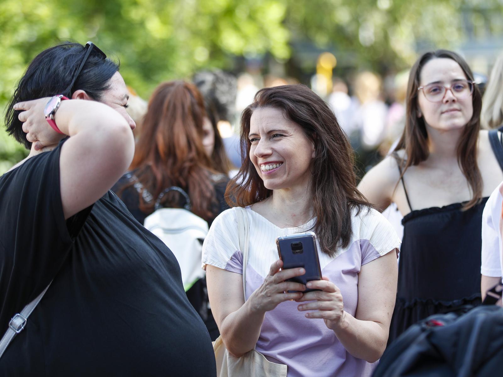 Zagreb: Poznati na 21. Povorci ponosa pod sloganom “Dajte nam naša četiri zida!”