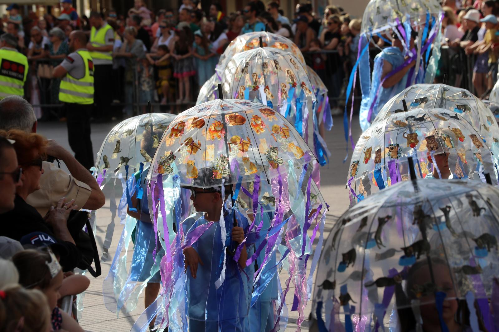 Dječja karnevalska povorka u Rijeci Dječja karnevalska povorka u Rijeci