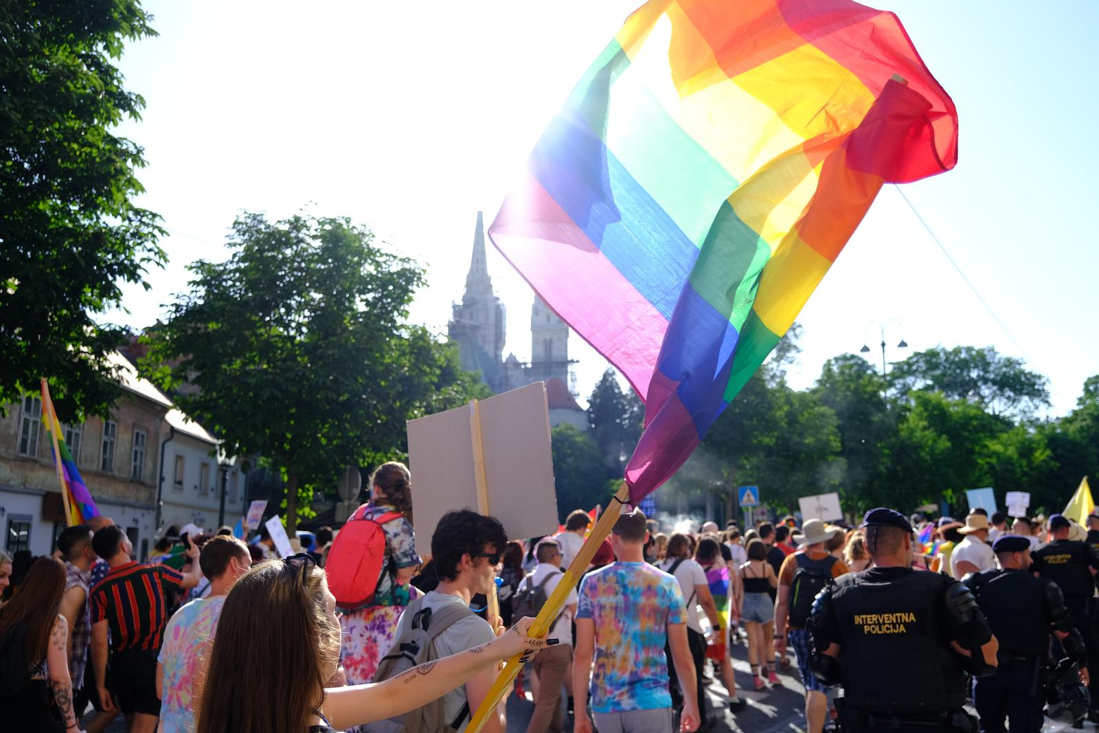 Zagreb: 21. Povorka ponosa pod sloganom “Dajte nam naša četiri zida!”