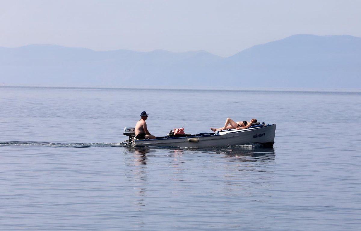 Rijeka: Kupači na gradskoj plaži Grčevo na Pećinama
