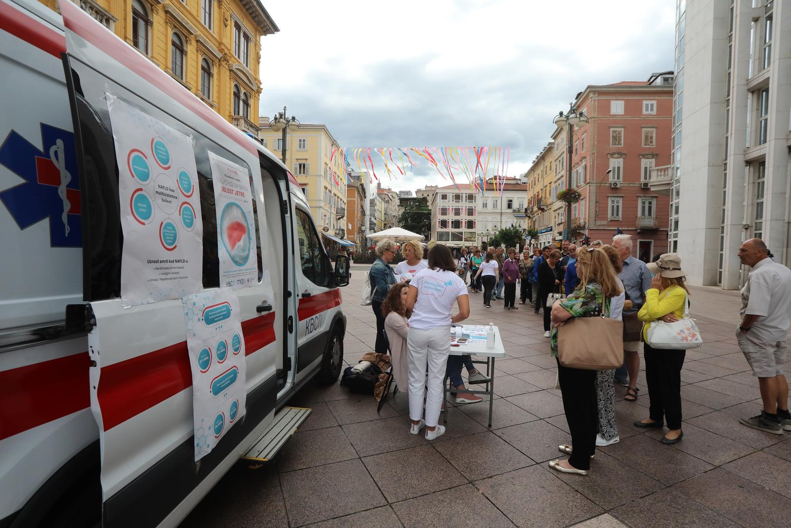 Rijeka: Povodom Svjetskog dana svjesnosti o nealkoholnoj masnoj bolesti jetre besplatno testiranje građana na Trgu 111. brigade HV Rijeka: Povodom Svjetskog dana svjesnosti o nealkoholnoj masnoj bolesti jetre besplatno testiranje građana na Trgu 111. brigade HV