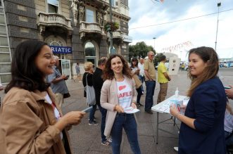 Rijeka: Povodom Svjetskog dana svjesnosti o nealkoholnoj masnoj bolesti jetre besplatno testiranje građana na Trgu 111. brigade HV