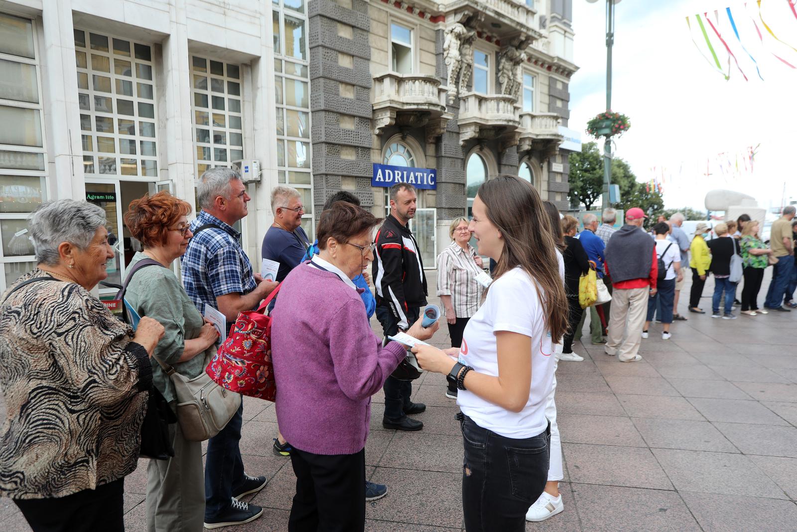 Rijeka: Povodom Svjetskog dana svjesnosti o nealkoholnoj masnoj bolesti jetre besplatno testiranje građana na Trgu 111. brigade HV Rijeka: Povodom Svjetskog dana svjesnosti o nealkoholnoj masnoj bolesti jetre besplatno testiranje građana na Trgu 111. brigade HV