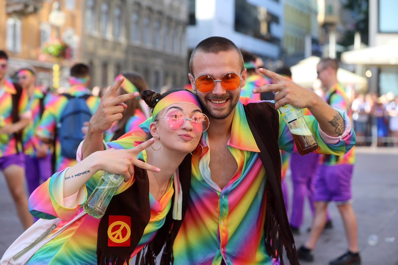 U Rijeci velika ljetna karnevalska povorka U Rijeci velika ljetna karnevalska povorka