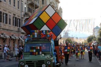 U Rijeci velika ljetna karnevalska povorka