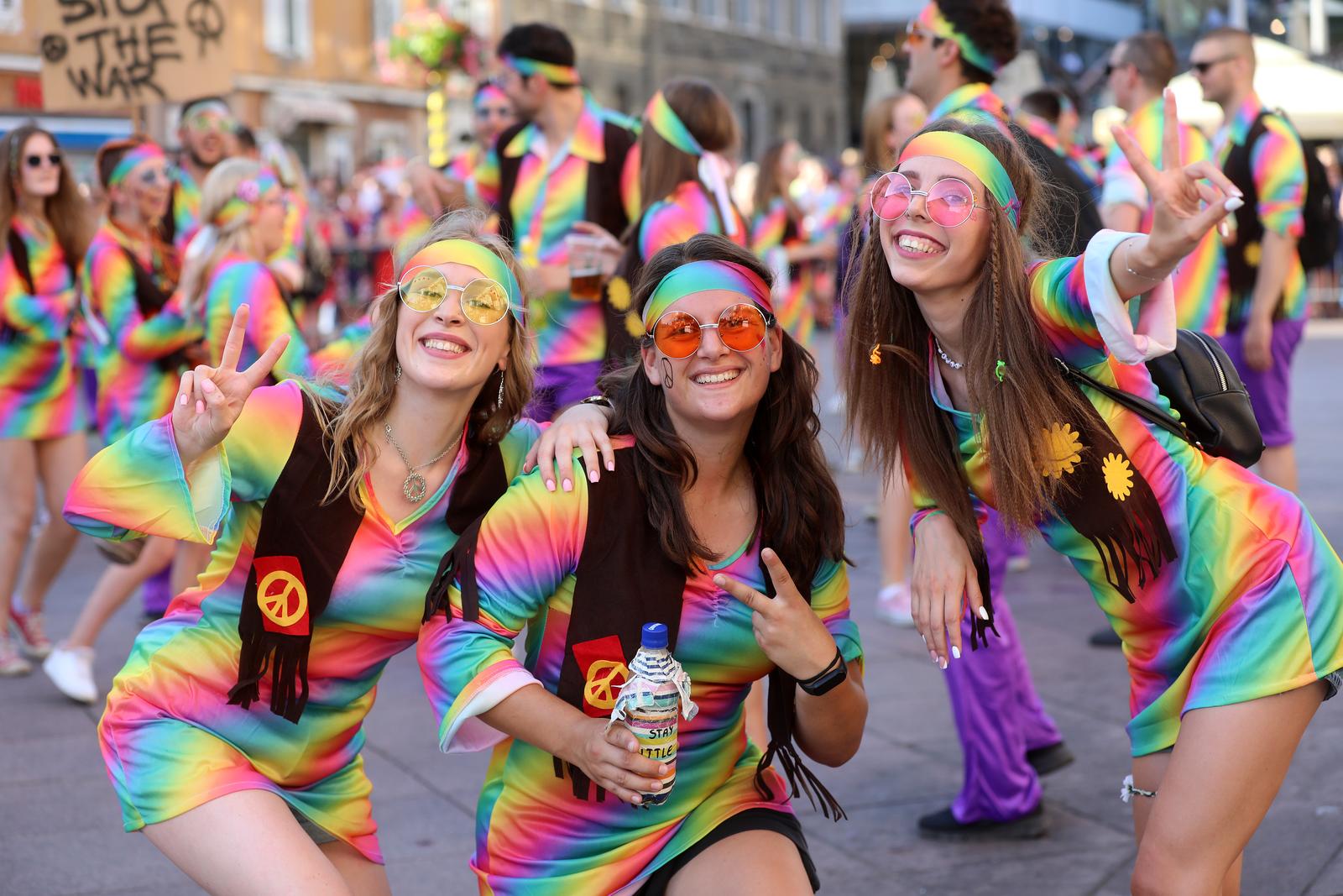 U Rijeci velika ljetna karnevalska povorka U Rijeci velika ljetna karnevalska povorka