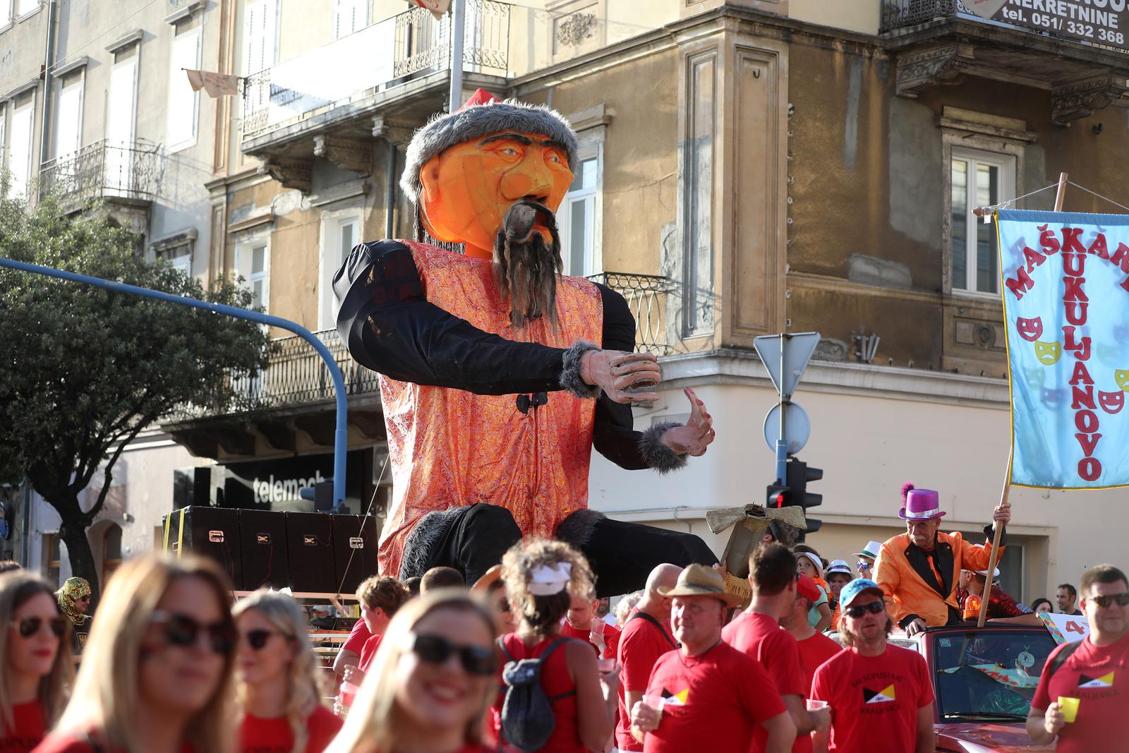 U Rijeci velika ljetna karnevalska povorka U Rijeci velika ljetna karnevalska povorka