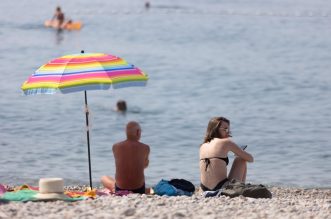 Prvi dan ljeta na plaži Kantrida