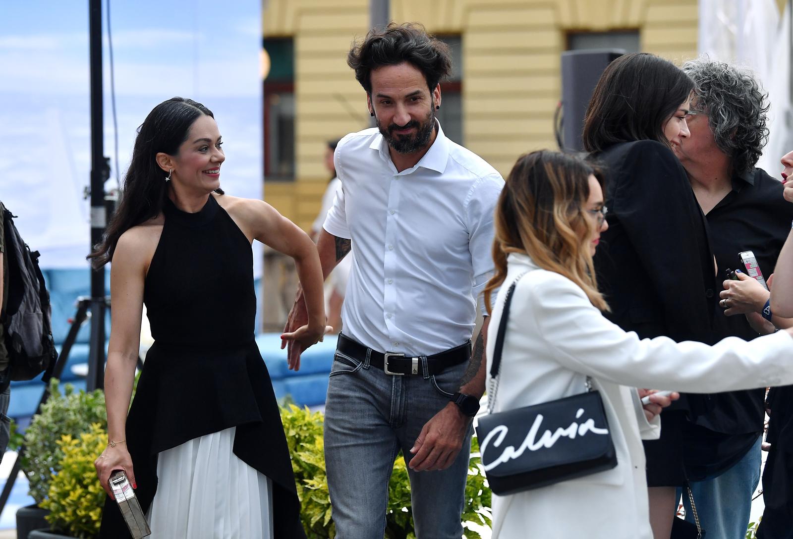 Zagreb: Zaljubljeni Marin Miletić i Kristina Krepela na partyju povodom 2. rođendana podcasta Ane Radišić Zagreb: Zaljubljeni Marin Miletić i Kristina Krepela na partyju povodom 2. rođendana podcasta Ane Radišić