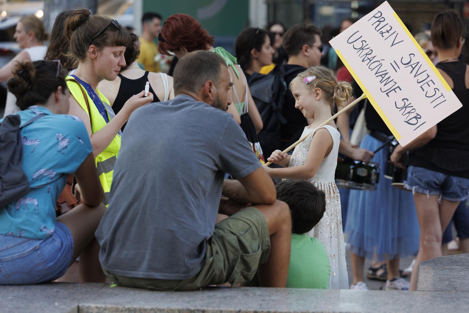 Rijeka: Mirno prosvjedno okupljanje “Hod za slobodu”