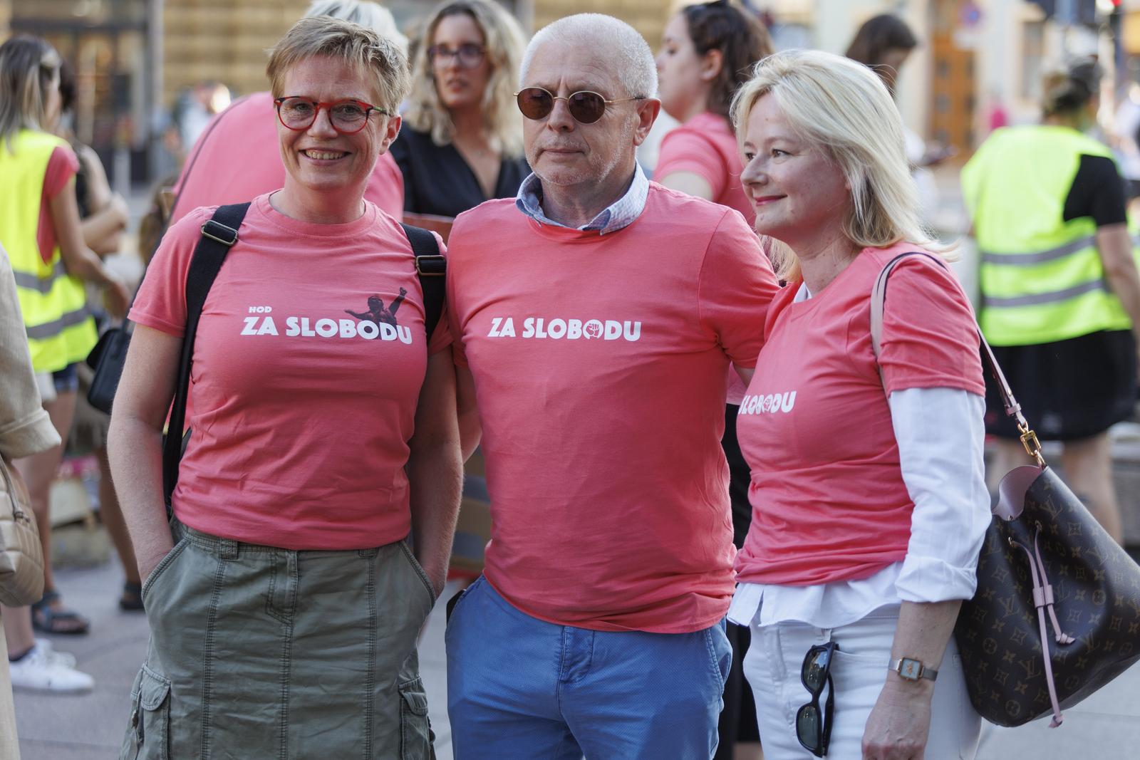 Rijeka: Mirno prosvjedno okupljanje “Hod za slobodu”