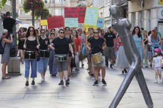 Rijeka: Mirno prosvjedno okupljanje “Hod za slobodu”