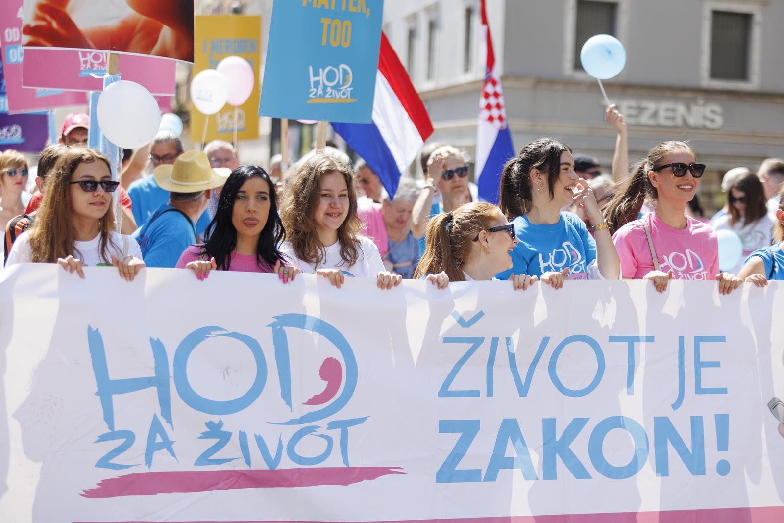 U Rijeci održan Hod za život pod nazivom “Život je zako” U Rijeci održan Hod za život pod nazivom “Život je zako”