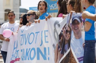 U Rijeci održan Hod za život pod nazivom “Život je zako”