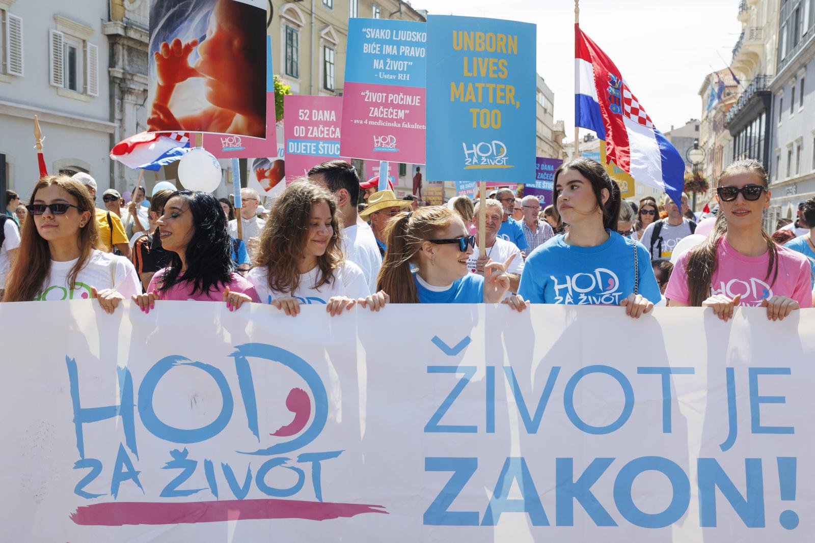 U Rijeci održan Hod za život pod nazivom “Život je zako” U Rijeci održan Hod za život pod nazivom “Život je zako”