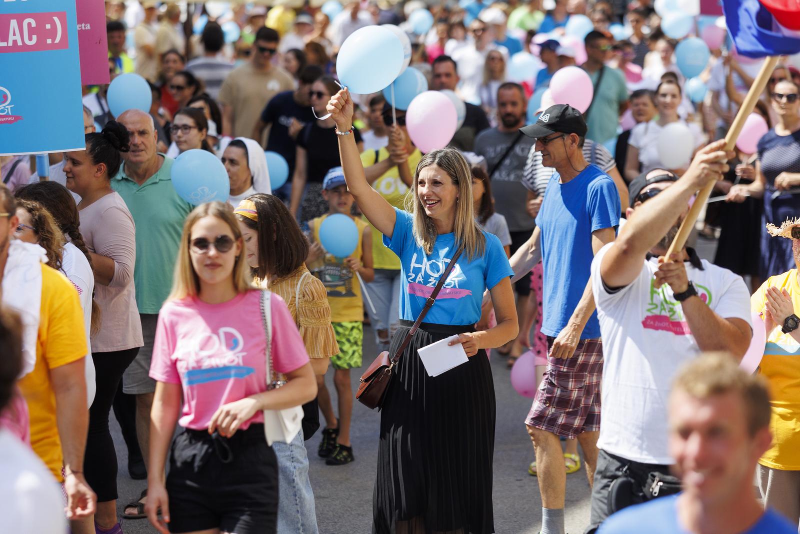 U Rijeci održan Hod za život pod nazivom “Život je zako” U Rijeci održan Hod za život pod nazivom “Život je zako”
