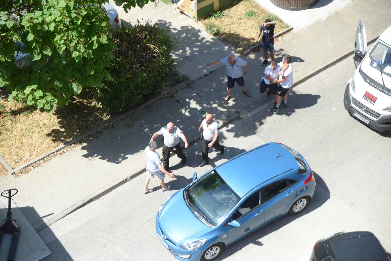 Pula: Tučnjava zbog nepropisnog parkiranja i blokiranja ulaza na parkiralište