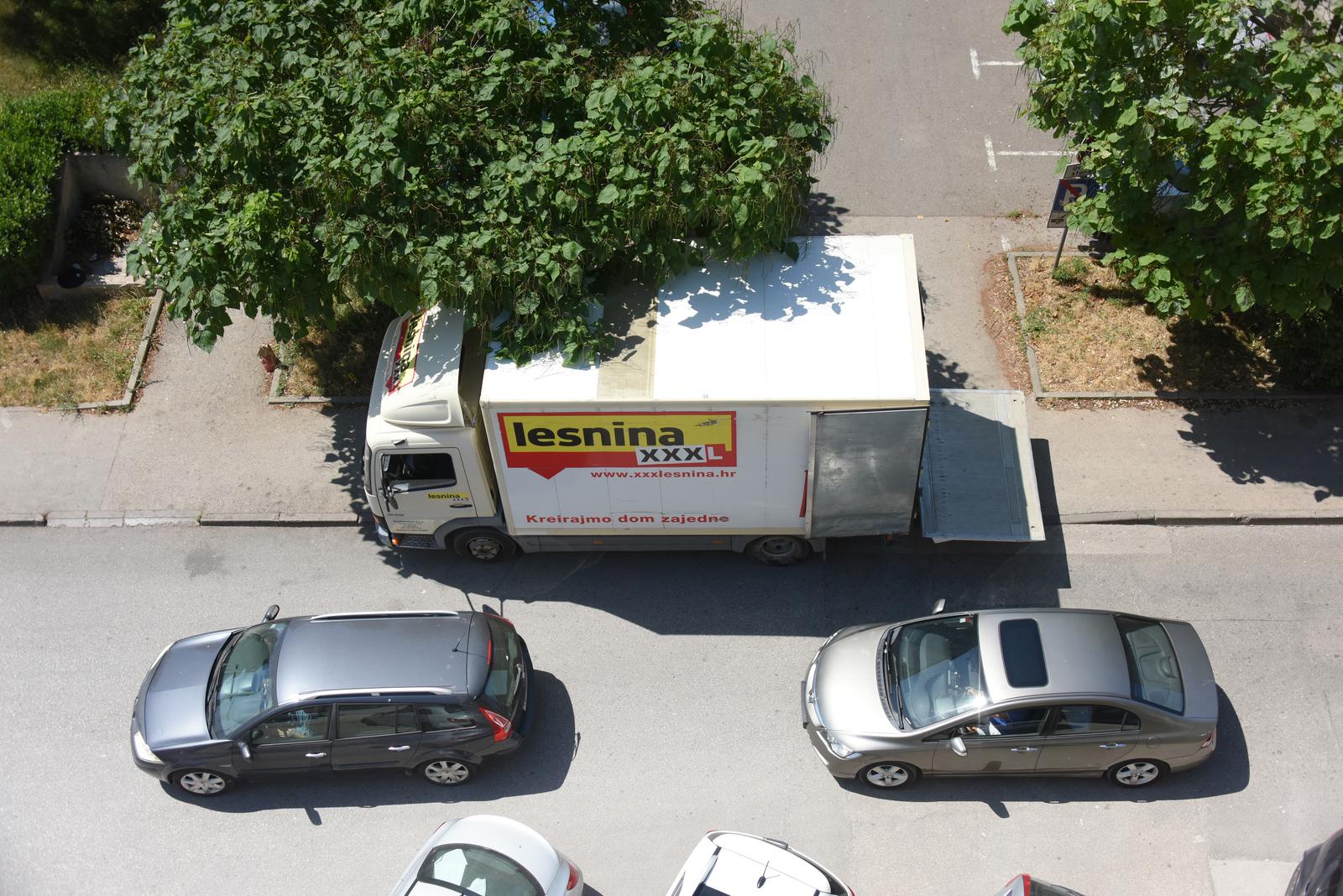 Pula: Tučnjava zbog nepropisnog parkiranja i blokiranja ulaza na parkiralište