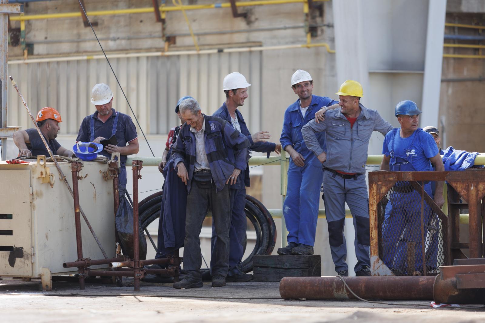 U riječkom brodogradilištu 3. Maj u more porinut kruzer za australskog naručitelja U riječkom brodogradilištu 3. Maj u more porinut kruzer za australskog naručitelja