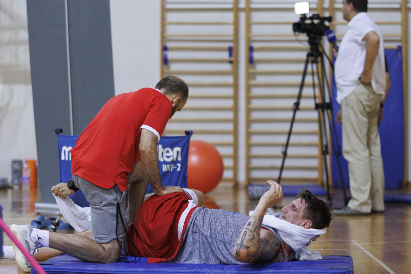 Opatija: Trening hrvatskih košarkaša uoči kvalifikacijske utakmice za Svjetsko prvenstvo protiv Finske Opatija: Trening hrvatskih košarkaša uoči kvalifikacijske utakmice za Svjetsko prvenstvo protiv Finske