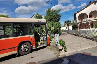 grbci autobus 15