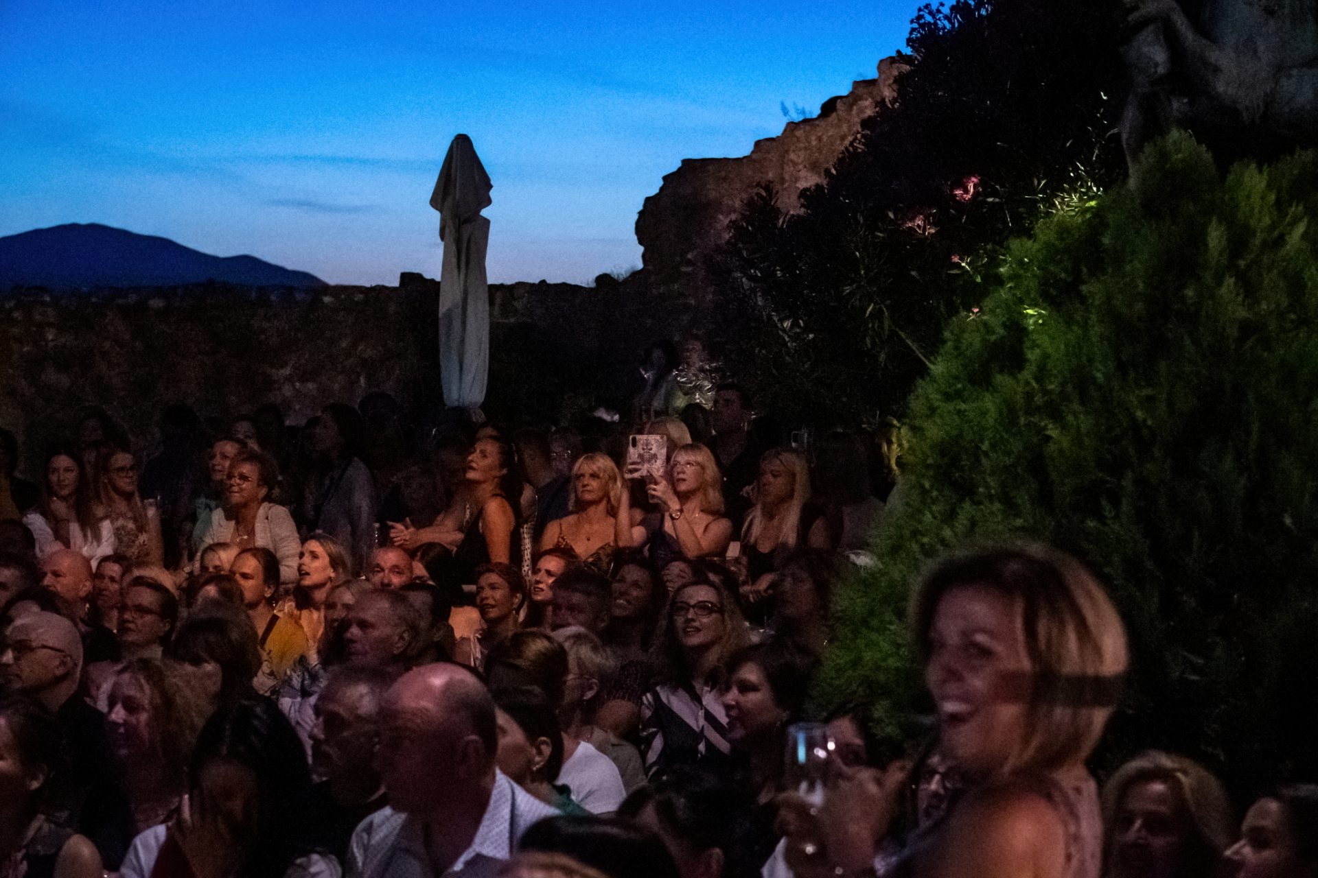 2022_07_13-21_41_24-00107_ILCE-7M3-low-light 2022_07_13-21_41_24-00107_ILCE-7M3-low-light