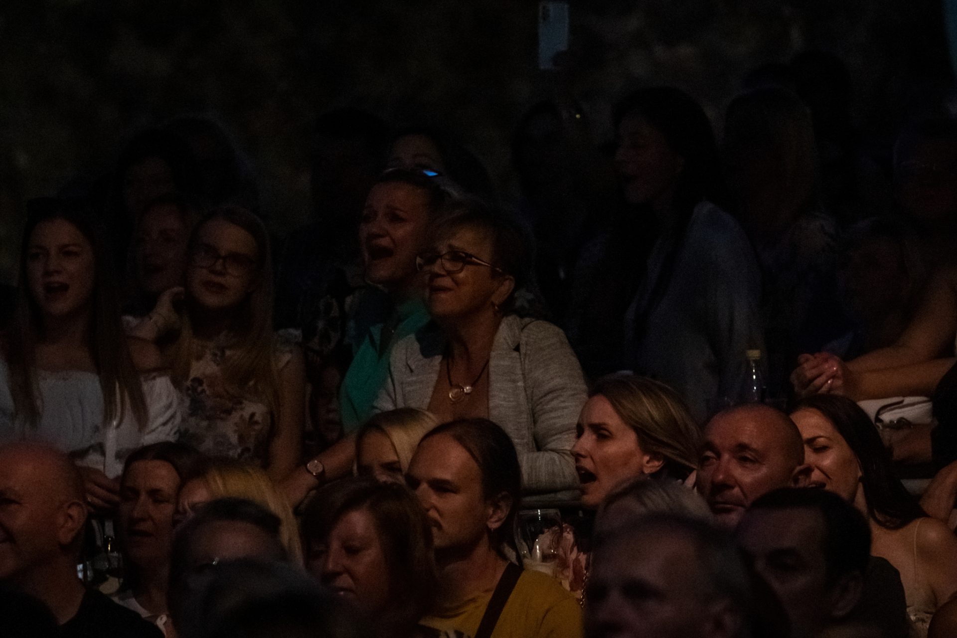 2022_07_13-21_41_47-00111_ILCE-7M3-low-light 2022_07_13-21_41_47-00111_ILCE-7M3-low-light