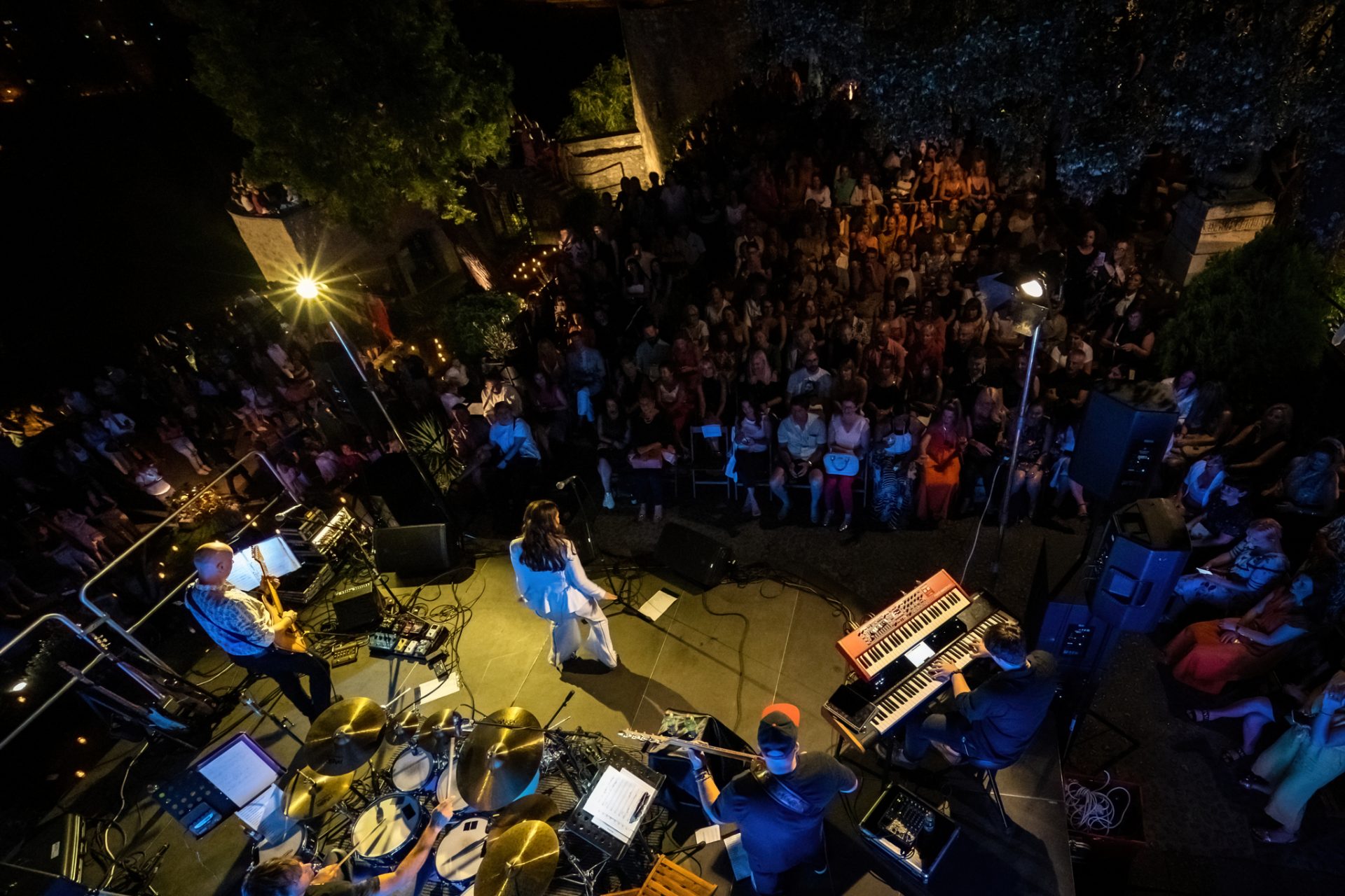 2022_07_13-22_40_50-00298_ILCE-7M3-low-light 2022_07_13-22_40_50-00298_ILCE-7M3-low-light