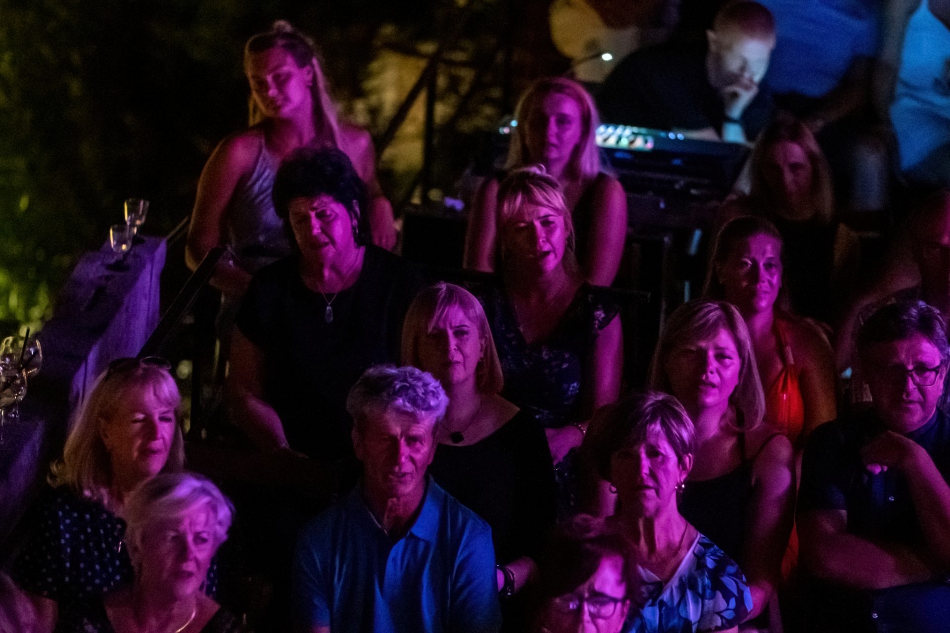 2022_07_29-22_02_01-00085_ILCE-7M3-low-light 2022_07_29-22_02_01-00085_ILCE-7M3-low-light