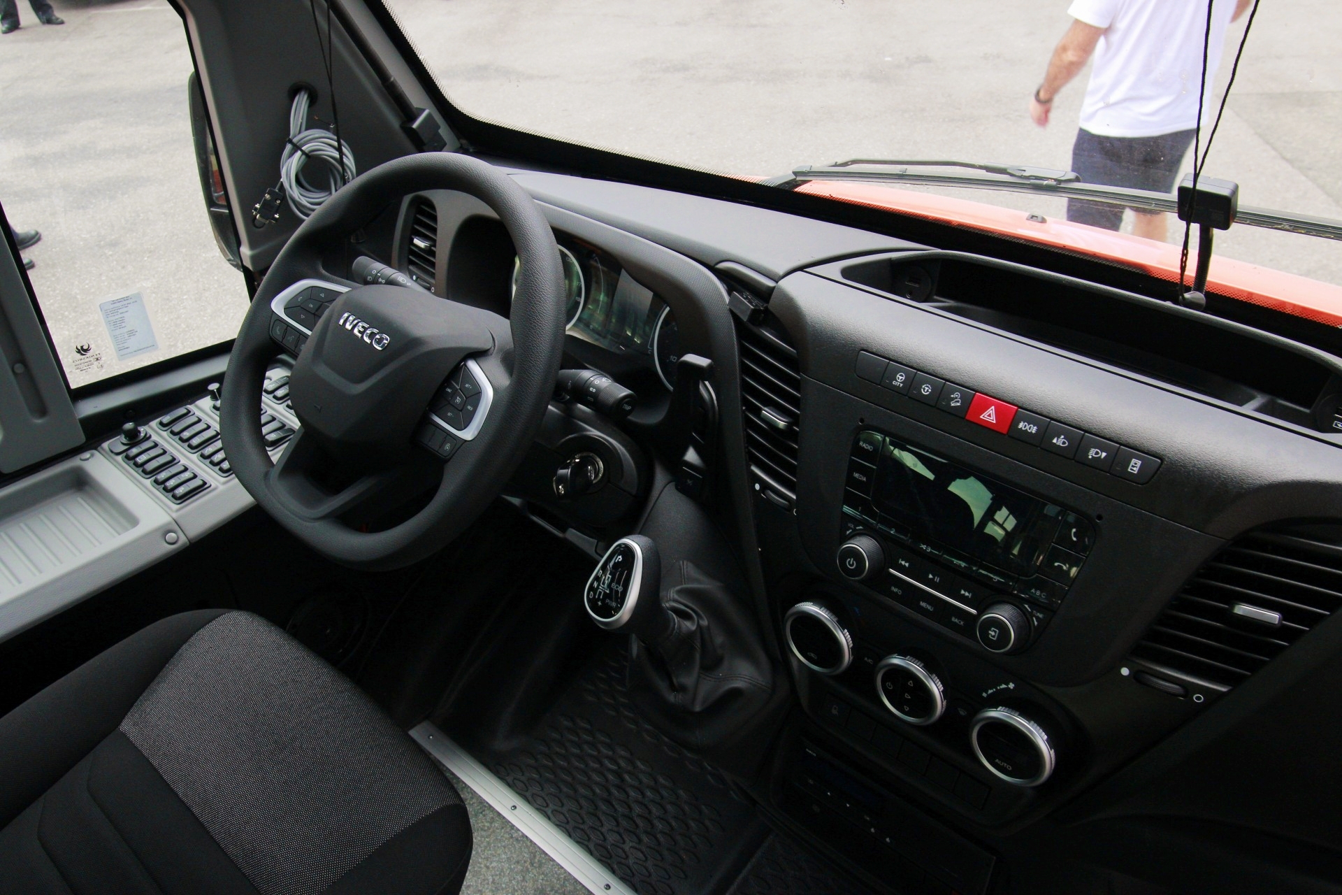 Autotrolej novi autobusi Autotrolej novi autobusi