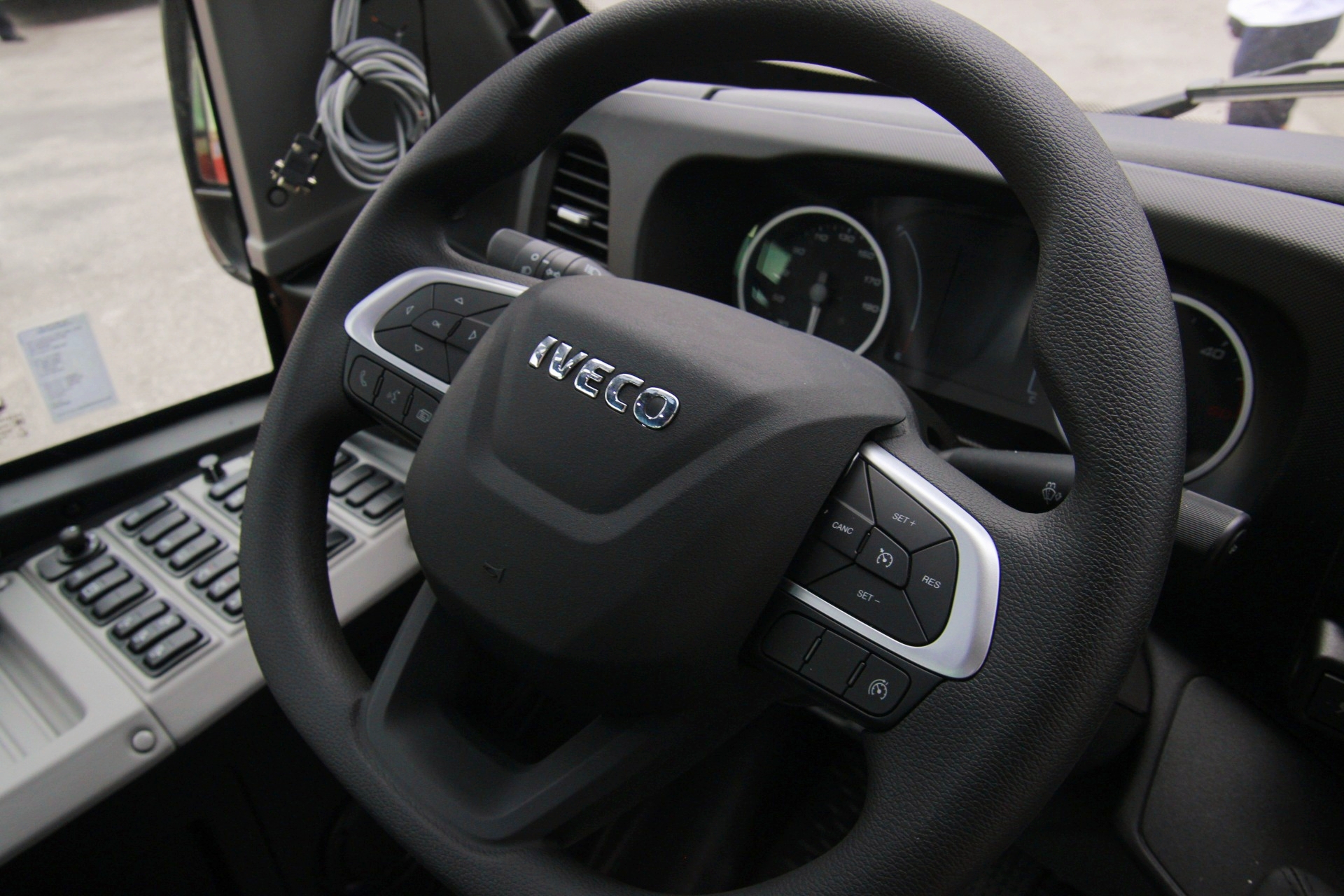 Autotrolej novi autobusi Autotrolej novi autobusi