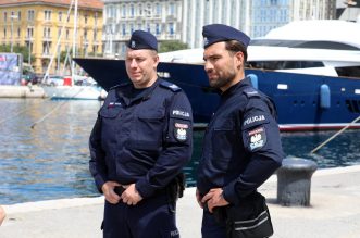 Rijeka: Strani policijski službenici iz Poljske, Njemačke i Slovačke u ophodnji gradom