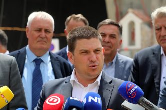 Ministar Butković u obilasku gradilišta druge cijevi Tunela Učka