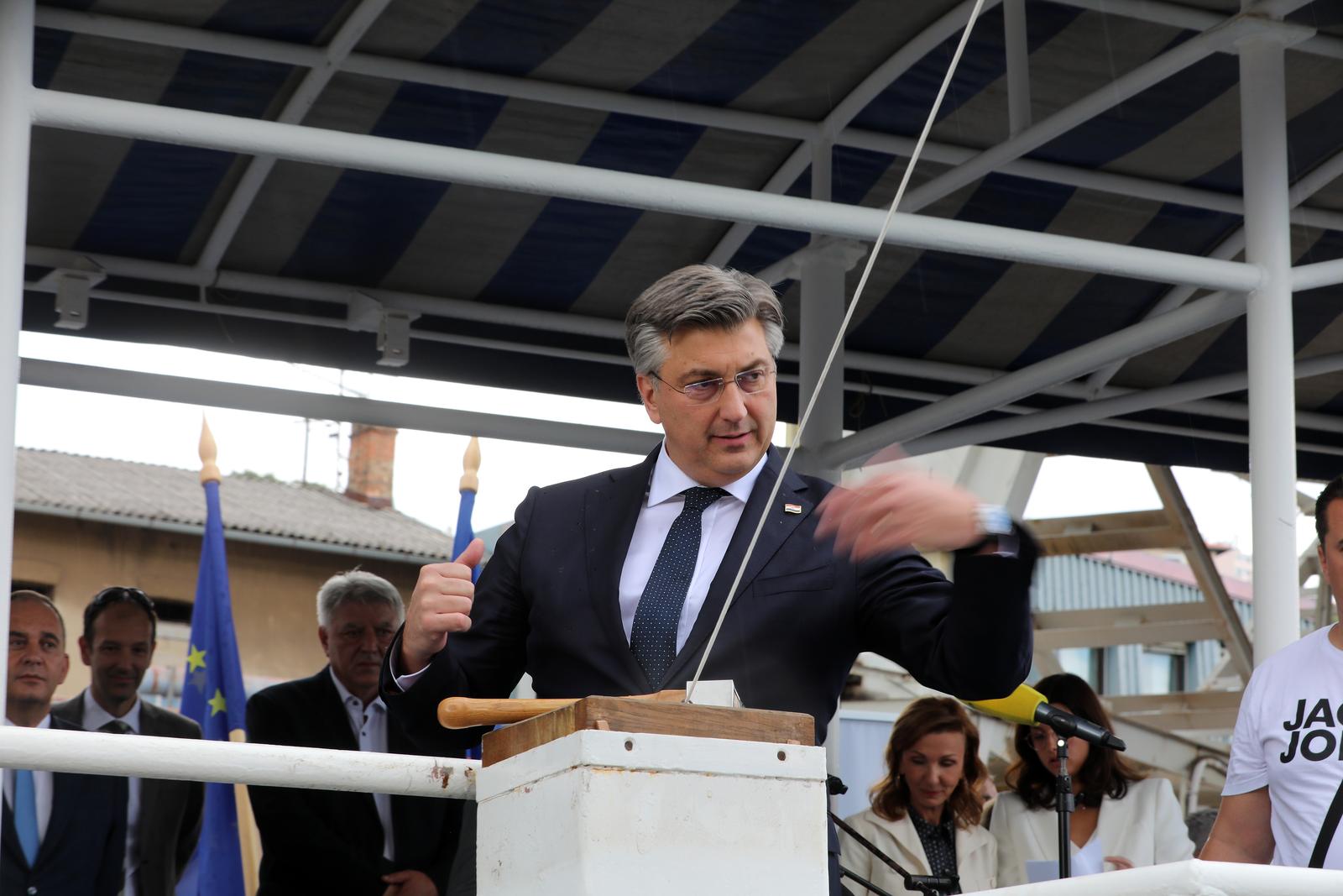 Rijeka: Plenković na svečanosti primopredaje broda Neptune Barcelona u 3. maju