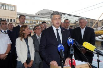 Rijeka: Plenković na svečanosti primopredaje broda Neptune Barcelona u 3. maju