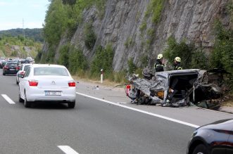 Jedna osoba poginula u prometnoj nesreći na A1 kod Ogulina