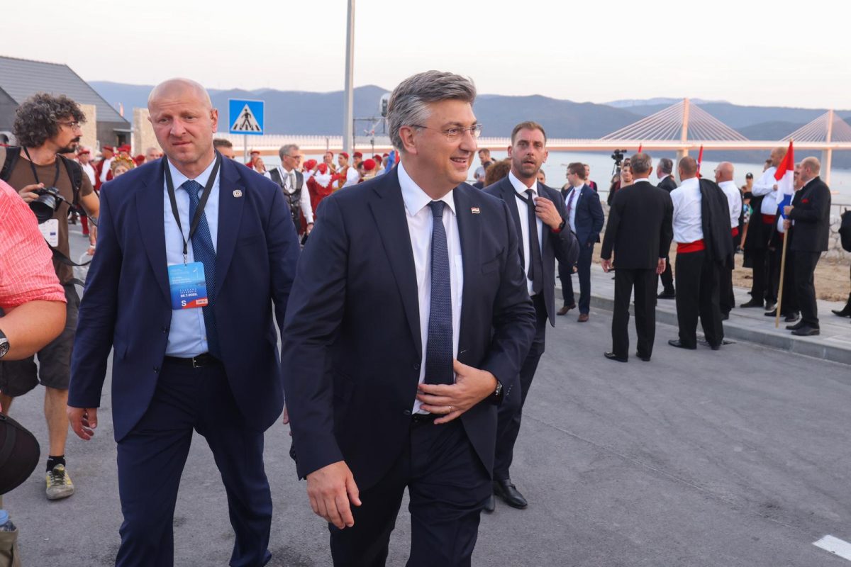 Premijer Andrej Plenković stigao na otvorenju Pelješkog mosta