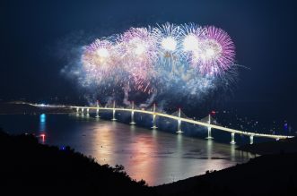 Vatromet nakon svečanosti otvorenja Pelješkog mosta