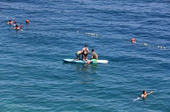 Plaža u Medveji prepuna je kupača