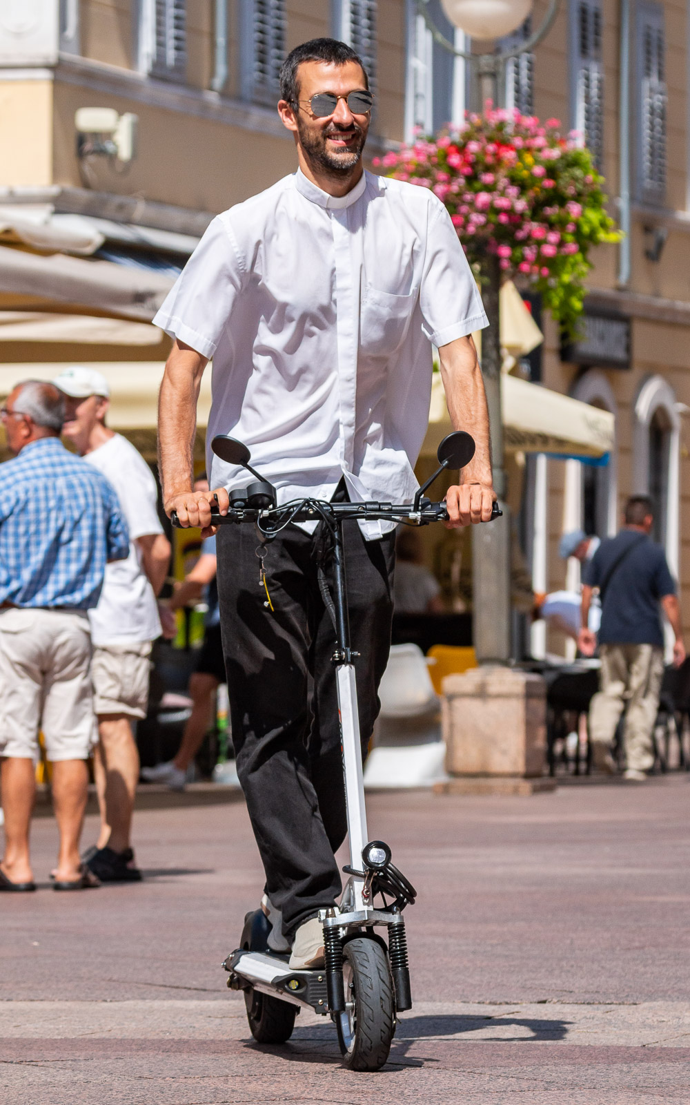 klikom 1.7 (18) klikom 1.7 (18)