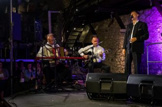 2022_08_12-22_31_29-00088_ILCE-7M3