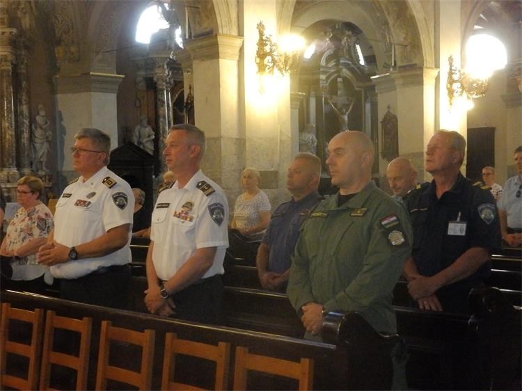 OLUJA-MISA-NAČ I OST OLUJA-MISA-NAČ I OST