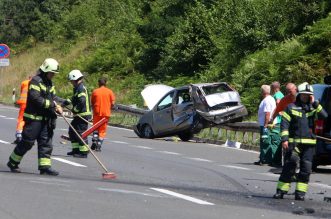 U prometnoj nesreći na autocesti A1 poginula jedna osoba, više ih je ozlijeđeno