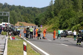 U prometnoj nesreći na autocesti A1 poginula jedna osoba, više ih je ozlijeđeno