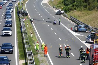 U prometnoj nesreći na autocesti A1 poginula jedna osoba, više ih je ozlijeđeno