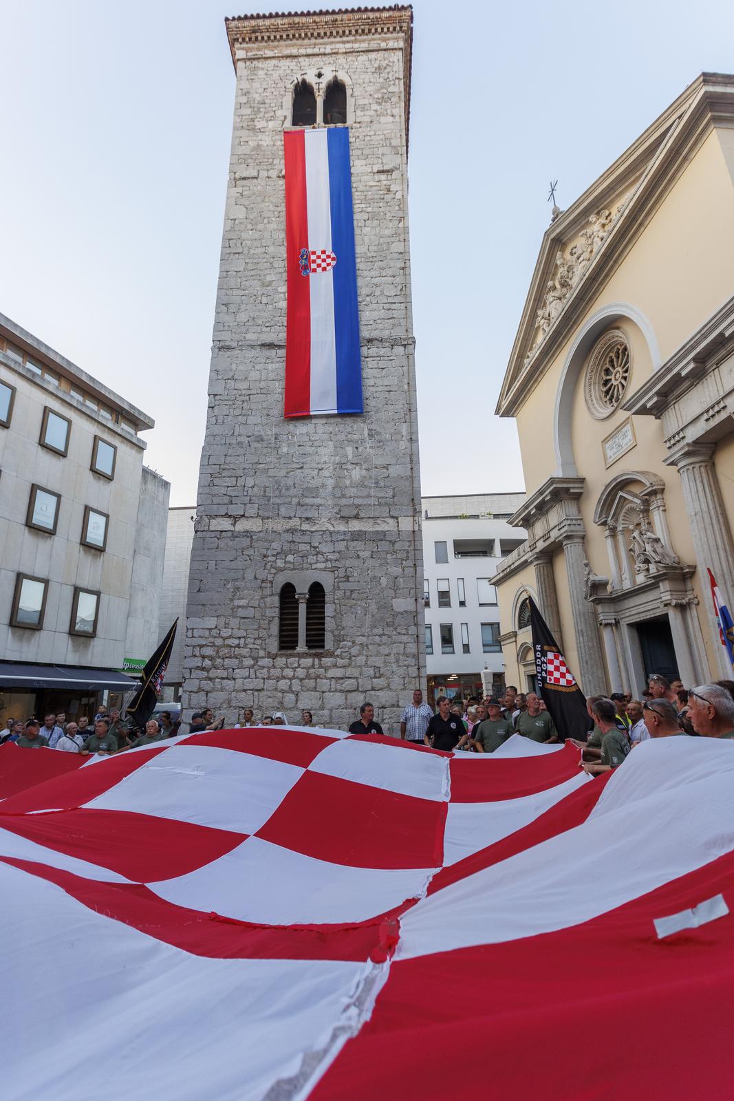 Rijeka: Bakljada na Trsatskoj gradini povodom obilježavanja Dana pobjede, Dana domovinske zahvalnosti i Dana hrvatskih branitelja Rijeka: Bakljada na Trsatskoj gradini povodom obilježavanja Dana pobjede, Dana domovinske zahvalnosti i Dana hrvatskih branitelja