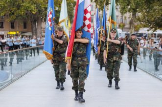 Rijeka: Bakljada na Trsatskoj gradini povodom  obilježavanja Dana pobjede, Dana domovinske zahvalnosti i Dana hrvatskih branitelja