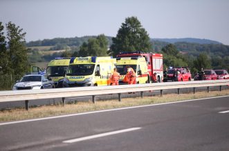 Teška nesreća na A4: Sletio autobus, više poginulih, veći broj teško ozlijeđenih