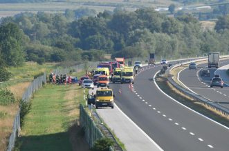 Teška nesreća na A4: Sletio autobus, više poginulih, veći broj teško ozlijeđenih